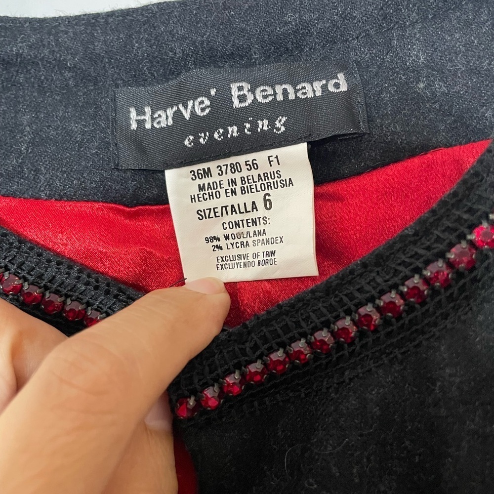 NWT!! Harve’ Benard Evening Black Blazer with Red Accents Size 6 - Picture 5 of 9